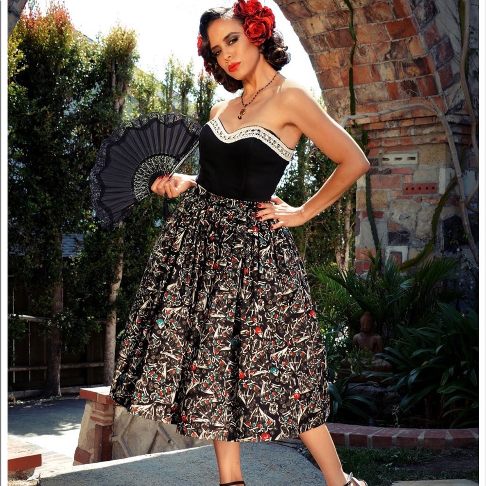 Pinup Couture Jenny Skirt Spanish Fan Small